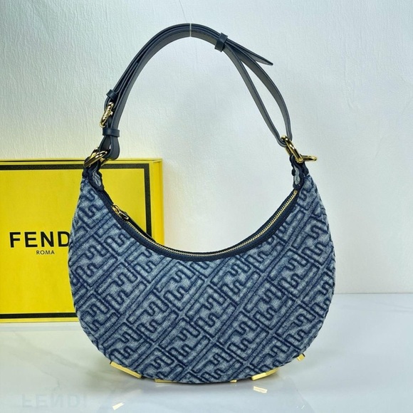 Demim and leather purse - Picture 3 of 9